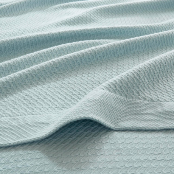 Light Blue Egyptian Cotton Quilted Blanket – Soft, Breathable, and All-Season Comfort