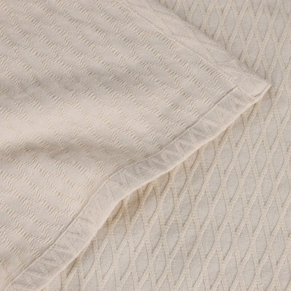 Ivory Weave Cotton Blanket – Elegant, Soft & Breathable All-Season Comfort