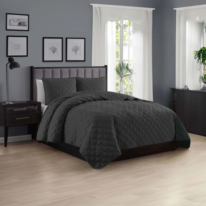 Microfiber Reversible Diamond Quilt Set – Soft, Stylish, and Hypoallergenic Bedding for Ultimate Comfort
