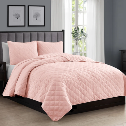 Microfiber Reversible Diamond Quilt Set – Soft, Stylish, and Hypoallergenic Bedding for Ultimate Comfort