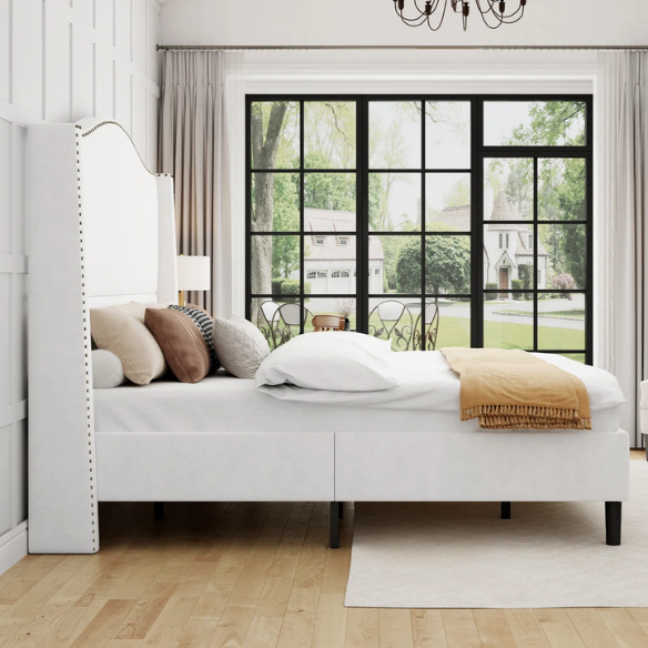 Luxurious Velvet Upholstered Metal Platform Bed – Full/Double Size with Sleek & Stylish Design