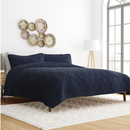 Lightweight Ultra Soft Quilt Set – Stain-Resistant, Machine Washable Bedding