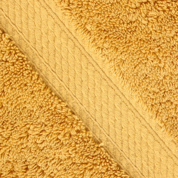 Luxury Gold Egyptian Cotton 3-Piece Towel Set – 800 GSM Plush and Highly Absorbent Bath Towels