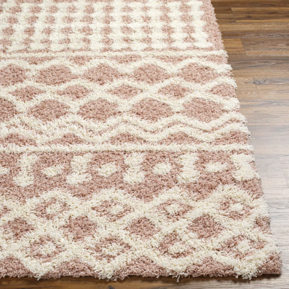 Contemporary Geometric Area Rug – Striking Design, Durable Construction, and Timeless Charm for Your Home
