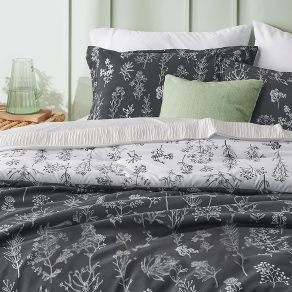 Floral Comforter Set – Stylish and Cozy Bedding with Cute Floral Pattern for a Beautiful Bedroom Makeover