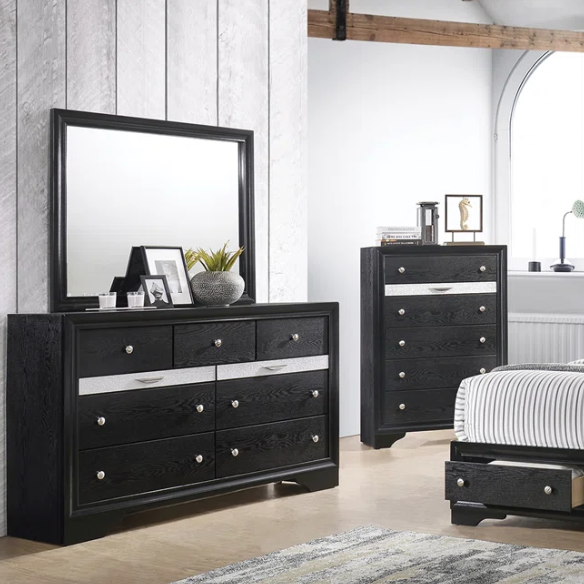 Elegant Full Size 5-Piece Bedroom Set – Featuring a Beautifully Crafted Headboard and Two Functional Storage Drawers for Added Convenience