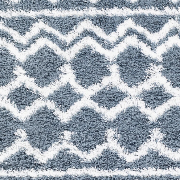 Contemporary Geometric Area Rug – Striking Design, Durable Construction, and Timeless Charm for Your Home