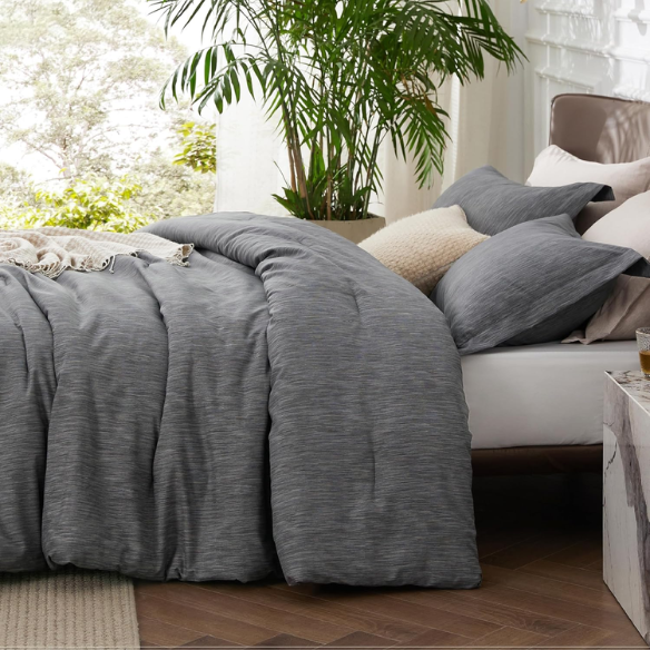 All-Season Comforter Set – Reversible Cooling & Warmth Bed Set for Ultimate Comfort Year-Round