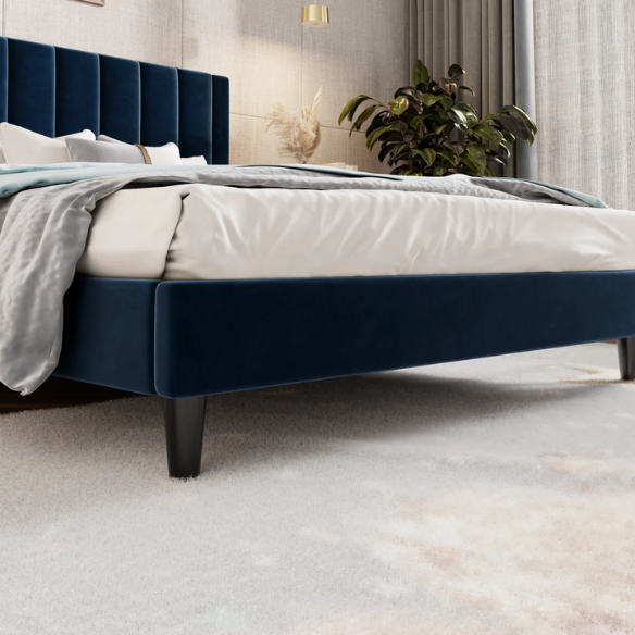 Luxurious Upholstered Platform Bed – Full/Double Size with Velvet Upholstery and Striped Headboard for Elegant Comfort