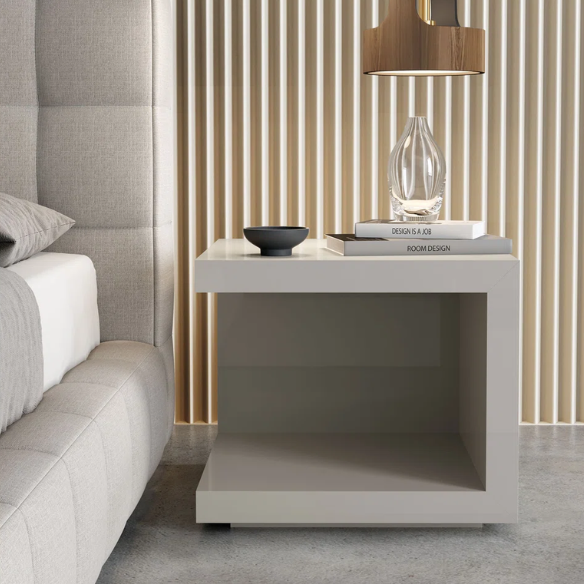 Upholstered Platform Bed with Square-Tufted Headboard, Basketweave Design, and Solid Eucalyptus Wood Frame – No Box Spring Needed