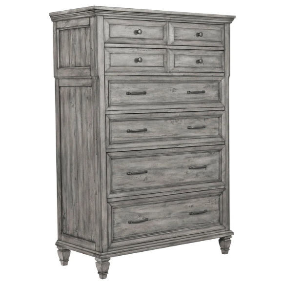 Old-World Charm Meets Glamour in 5-Piece Queen Bedroom Set – Rich Brown Finish with Crown Molding, Felt-Lined Drawers, and Built-In Outlets