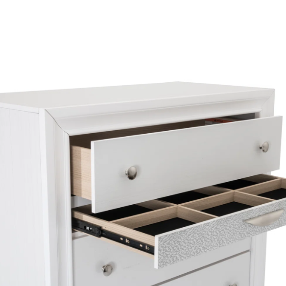 Elegant Full Size 5-Piece Bedroom Set – Featuring a Beautifully Crafted Headboard and Two Functional Storage Drawers for Added Convenience