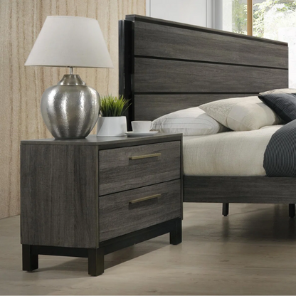Contemporary 5-Piece Queen Bedroom Set with Solid Black and Weathered Gray Finish – Includes Bed, Dresser, Mirror, and Nightstands
