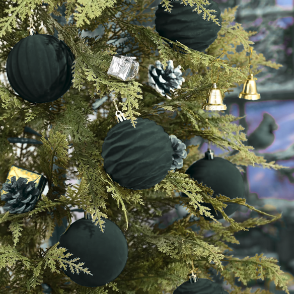 Dark Green Velvet Christmas Ball Ornament Set – 9-Piece Luxury Holiday Décor (10 cm / 3.94 in)