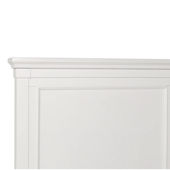 Classic King Size Solid Wood Platform Bed with Timeless Design and Sturdy Construction