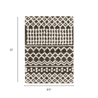 Contemporary Geometric Area Rug – Striking Design, Durable Construction, and Timeless Charm for Your Home