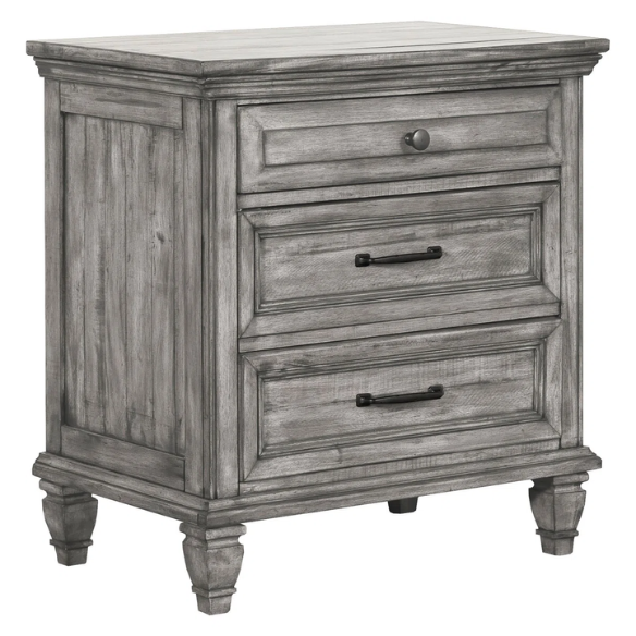 Old-World Charm Meets Glamour in 5-Piece Queen Bedroom Set – Rich Brown Finish with Crown Molding, Felt-Lined Drawers, and Built-In Outlets