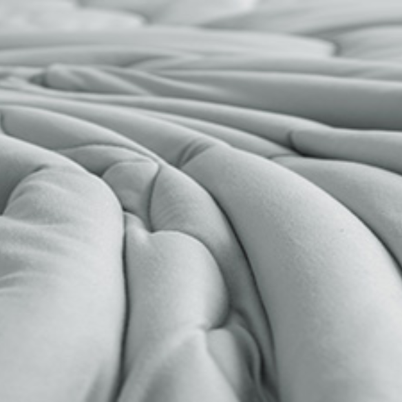 Reversible Ultra-Soft Comforter Set – Jersey Knit, Breathable, and Fluffy with Lightweight Down Alternative & Matching Pillowcase