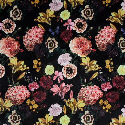  A Black Floral Wingback Accent Chair featuring a luxurious black fabric with intricate floral patterns, offering a modern-retro aesthetic. The chair has a tufted wingback design, wide cushioned seat, and padded armrests for ergonomic comfort. Supported by elegant tapered wood legs, it blends traditional charm with contemporary style. Ideal for a living room, office, or reading nook, this accent chair provides both comfort and sophistication.